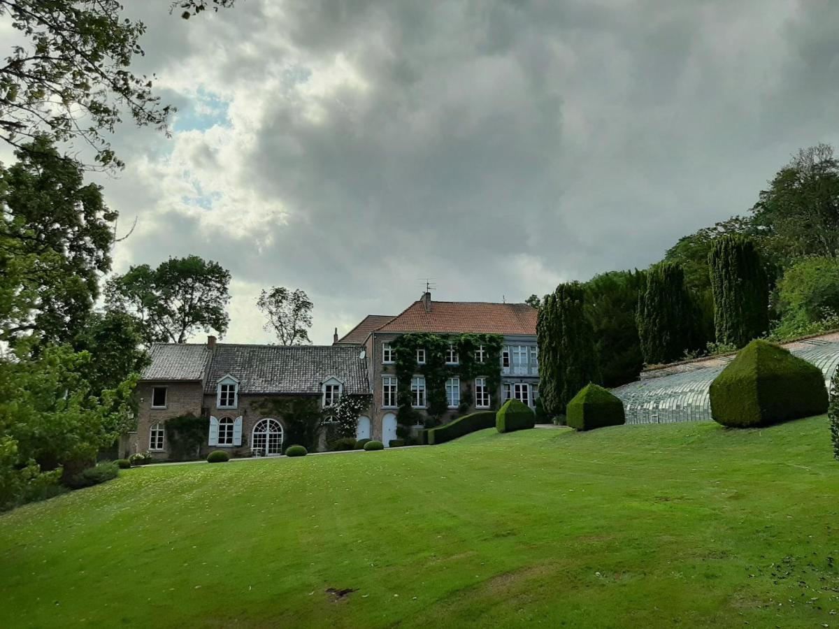 Le Bocage Fleuri Bed & Breakfast Mons Ngoại thất bức ảnh
